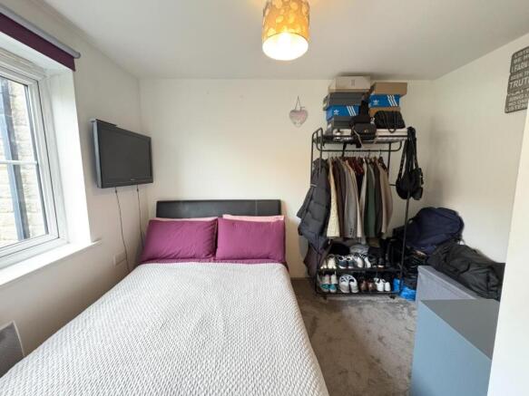 2 bed Apartment for sale Image 11