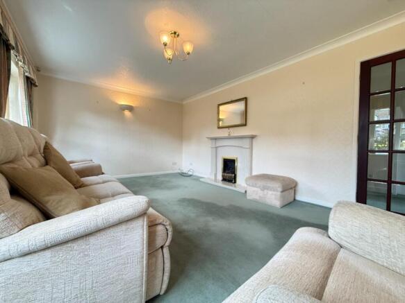 3 bed Detached Bungalow for sale Image 5