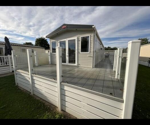 Carnaby Silverdale Exterior 620x515 (1).jpg