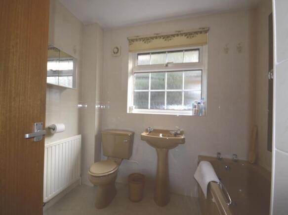 Bathroom / Shower Room / WC