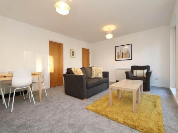 Sitting Room Pic1