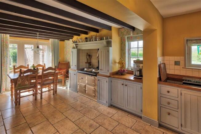 Farmhouse-style Kitc