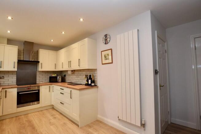 3 bed Detached for sale Image 8