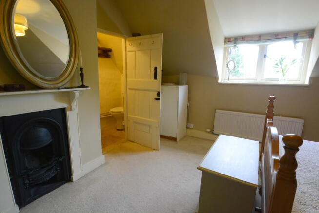 Photo 10