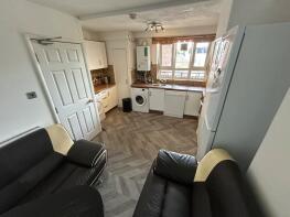 20, Barclay Close, London SW6 5QG