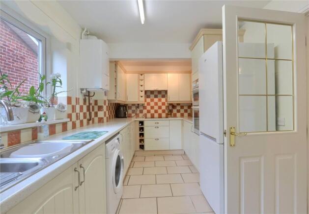 2 bed Bungalow for sale Image 5