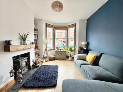 Manor Road, St.Thomas, EX4