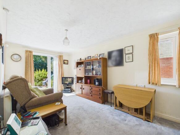 Lounge / Dining Room
