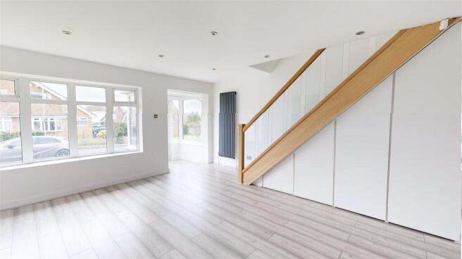 3 bed Semi-Detached for sale Image 6
