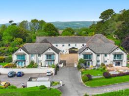 Flat 15, Hunters Court, West Lane, Paignton TQ3 3YQ