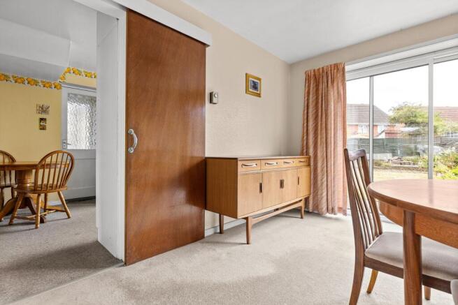 3 bed Semi-Detached for sale Image 10