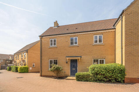 Langlands Road, Bedford, MK41