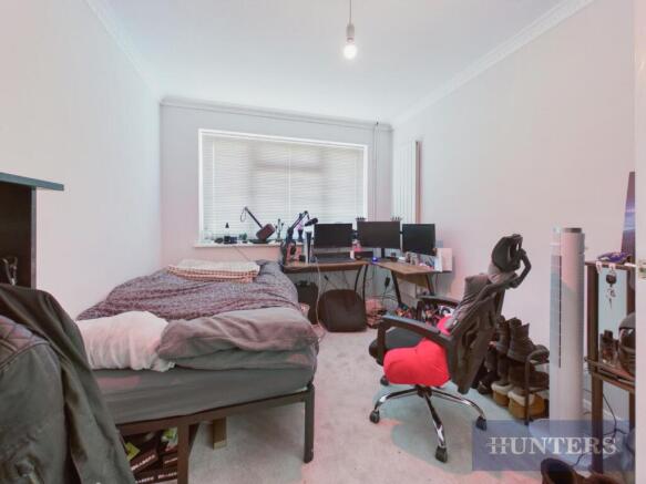 2 bed Apartment to rent Image 10