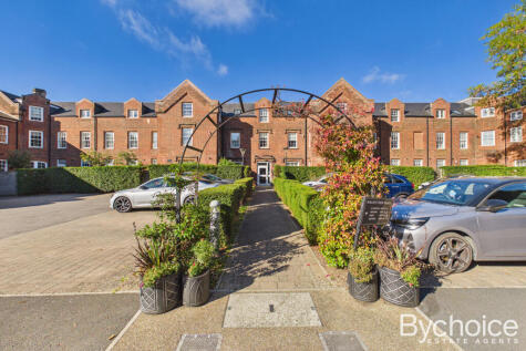 Walnut Tree Place, Simon Theobald Close, Sudbury, Suffolk