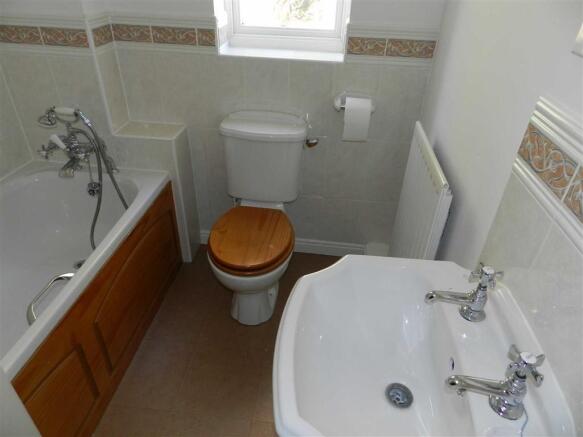 HOUSE BATHROOM