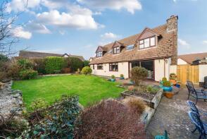 1, St James Close, Bideford EX39 5TU