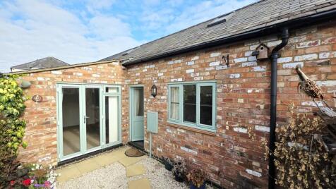 Manor Road, Brackley