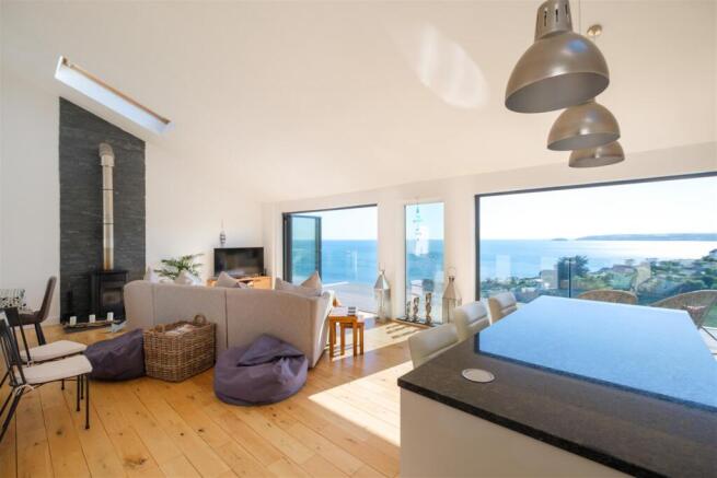 Parry Miramar Buttlegate-2.jpg