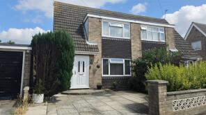 1, Kalmia Green, Gorleston, Great Yarmouth NR31 8LS