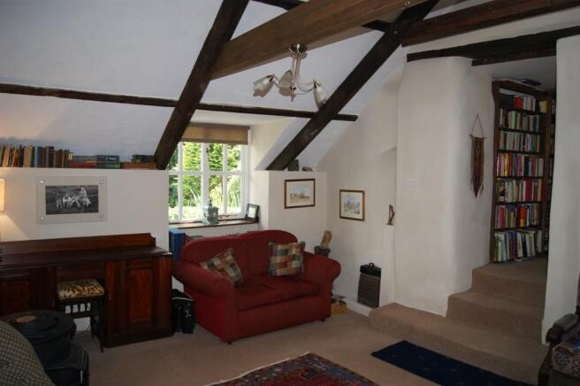 Living Room/Famil...
