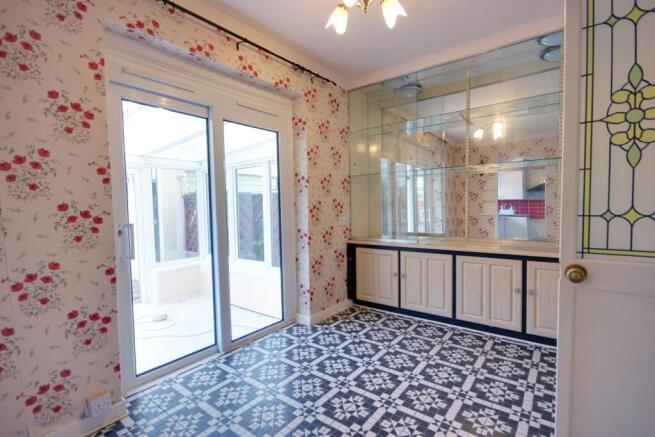 3 bed Semi-Detached for sale Image 12