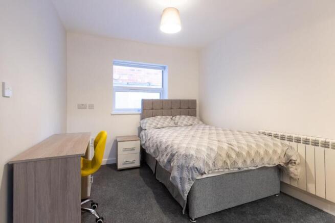 liberal-house-web-pod-03-bed-1.jpg