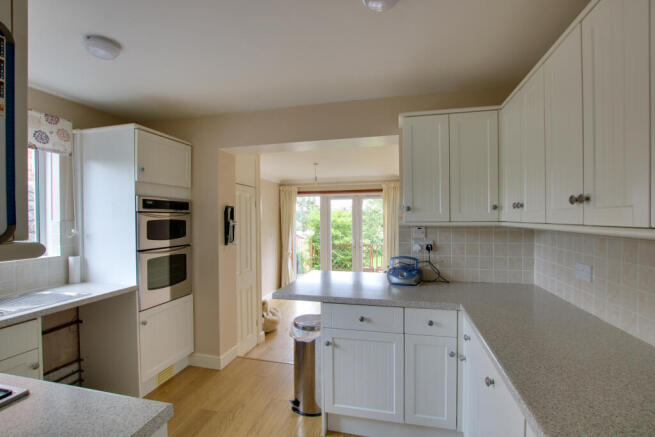 Kitchen/Breakfast
