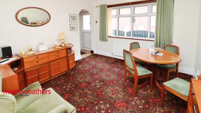 2 bed Detached Bungalow for sale Image 7