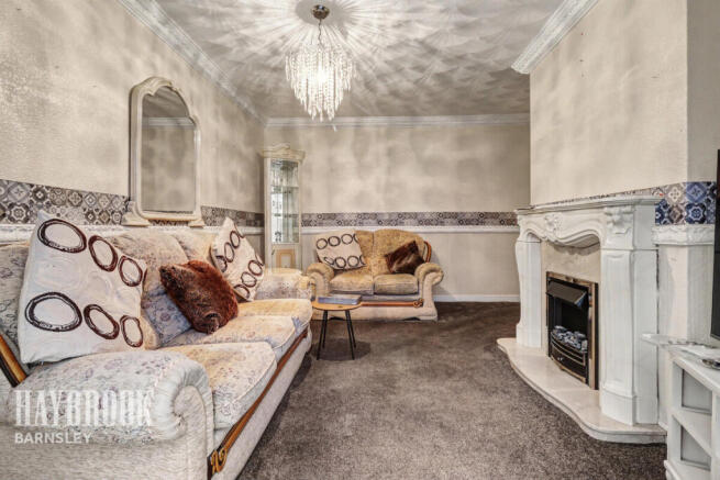 2 bed Semi-Detached Bungalow for sale Image 6