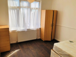 134, Craven Gardens, Barkingside, Ilford IG6 1PS