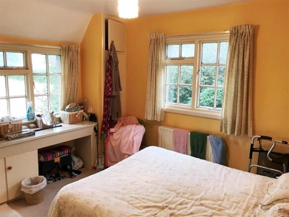 Bed 1.JPG