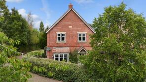 24, End Hill Way, Malvern WR14 1FW