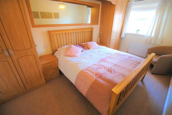 Hya bed.jpg