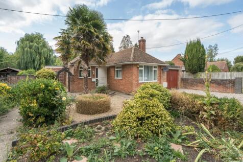 Adams Close, Stadhampton, Oxfordshire, OX44