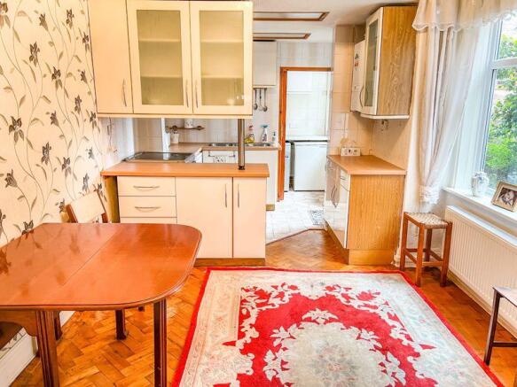 BREAKFAST KITCHEN