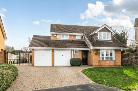 Petrel Croft, Basingstoke, Hampshire