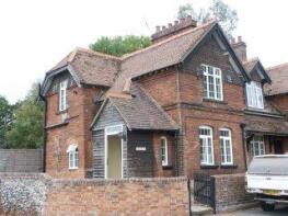 Fourways, Church Road, Little Marlow SL7 3RZ