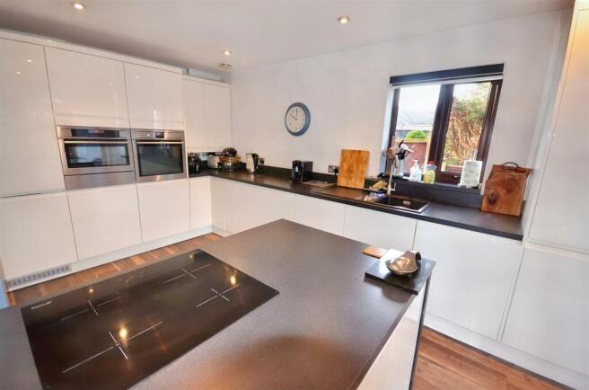 Open Plan Dining Kitchen