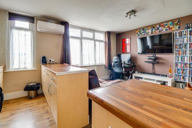 Kitchen/Living Room