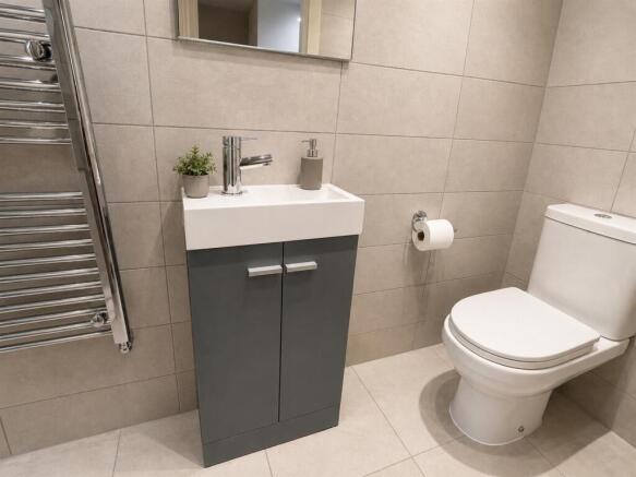 Bathroom1.jpeg