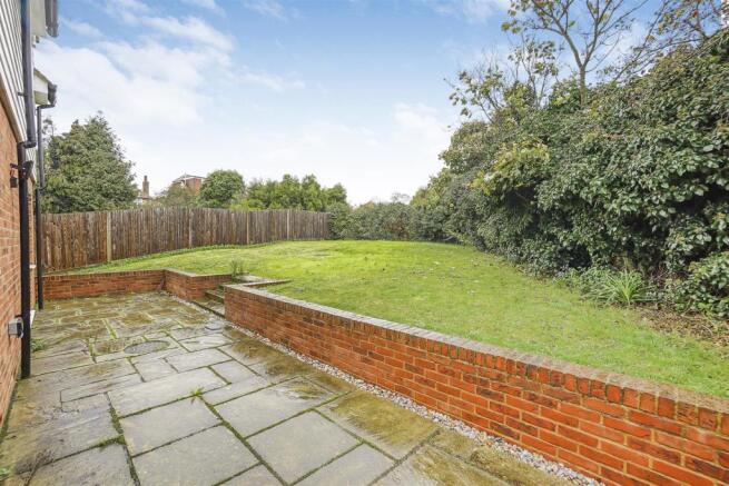 Garden 3.jpg