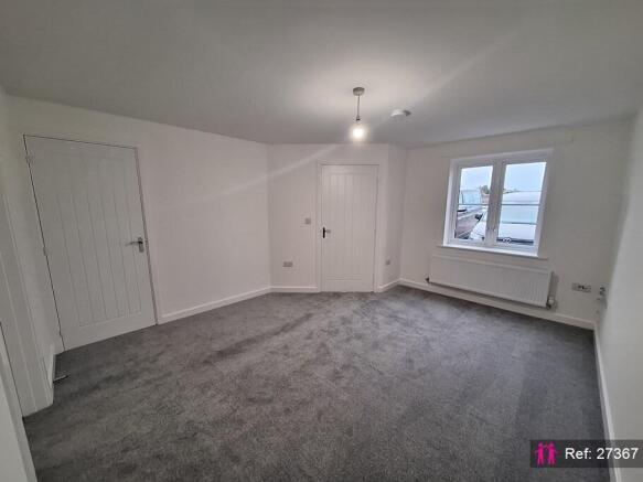 2 bed Terraced for sale Image 4