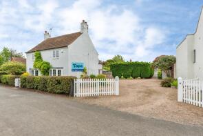 Holly House, Main Street, Newark NG23 6HQ