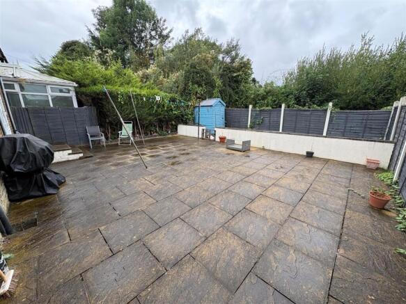 3 bed Semi-Detached for sale Image 11