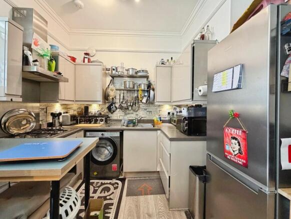 Lounge/Kitchen