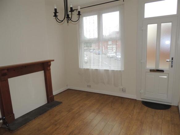 FRONT RECEPTION ROOM