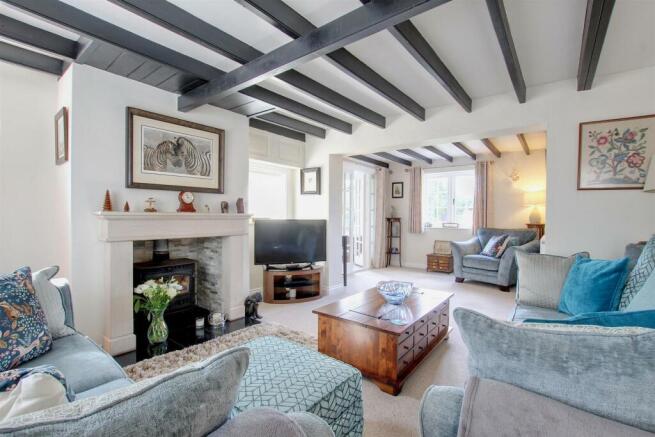 SITTING ROOM