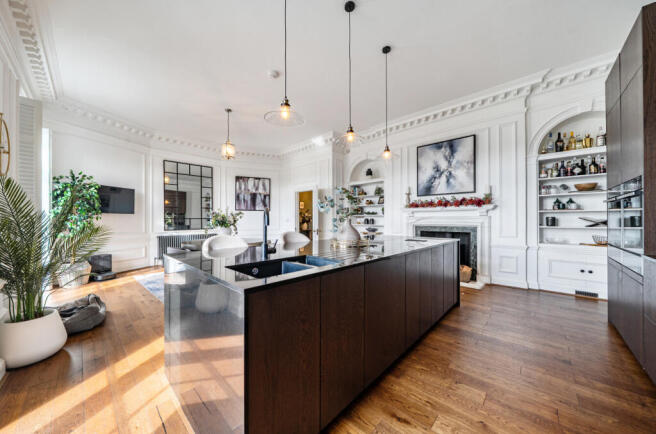 Kitchen / Dining Room