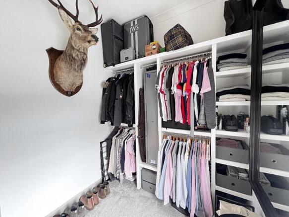 Dressing Area 