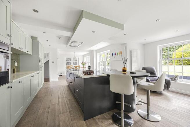 Kitchen/Dining/Famil